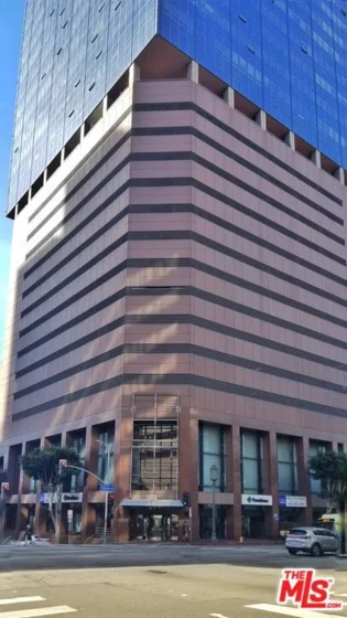 1100 Wilshire Boulevard #2610 photo 28