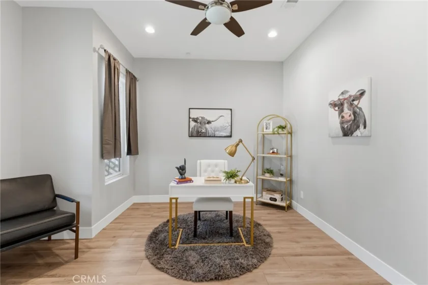 24940 Hayes photo 36