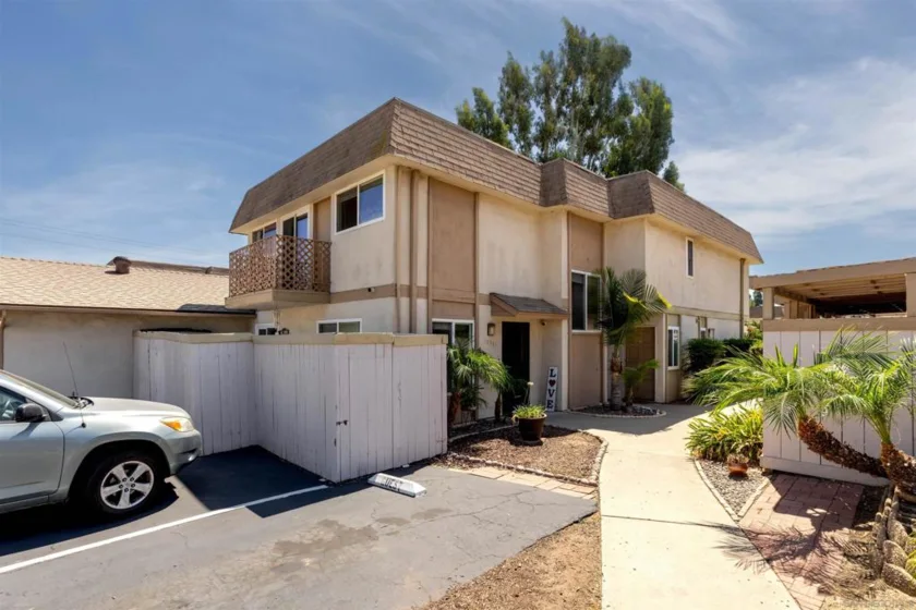 10331 Santana Ranch Drive photo 24