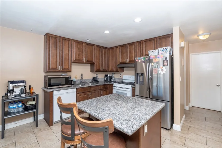 1143 S Clifpark photo 10