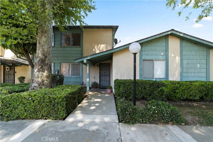 1374 Wheaton Way photo 1