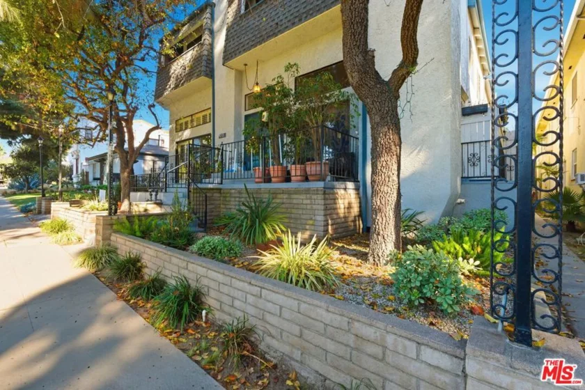 1013 16th Street #101 photo 4