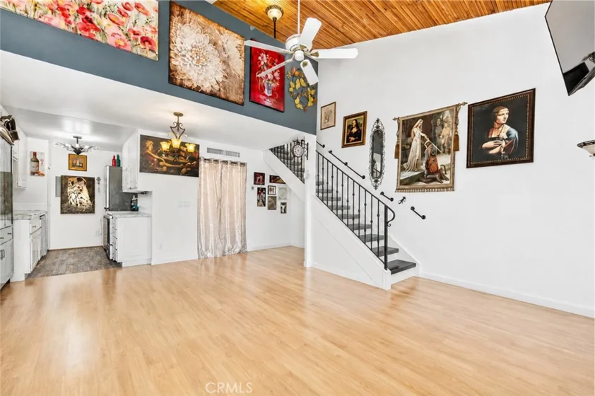 5460 White Oak Avenue #G307 photo 7