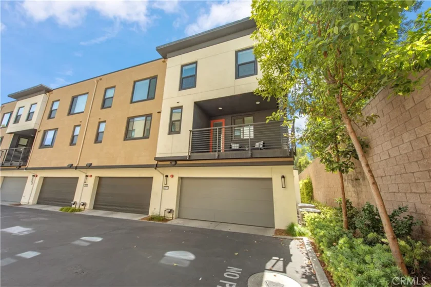 2870 N Glassell photo 35
