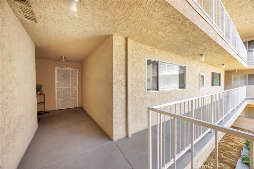 1311 S Grand #10 photo 6