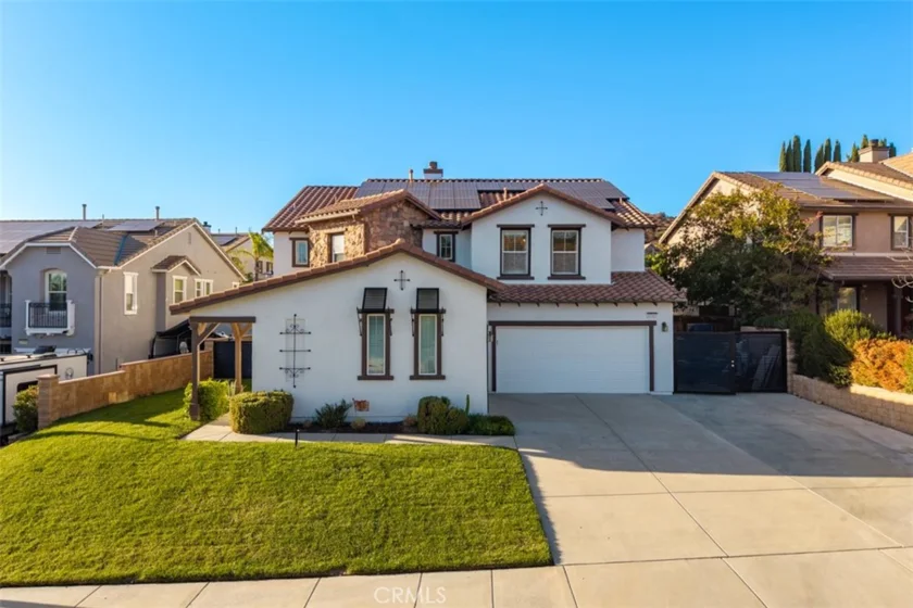 27367 Pinyon photo 2