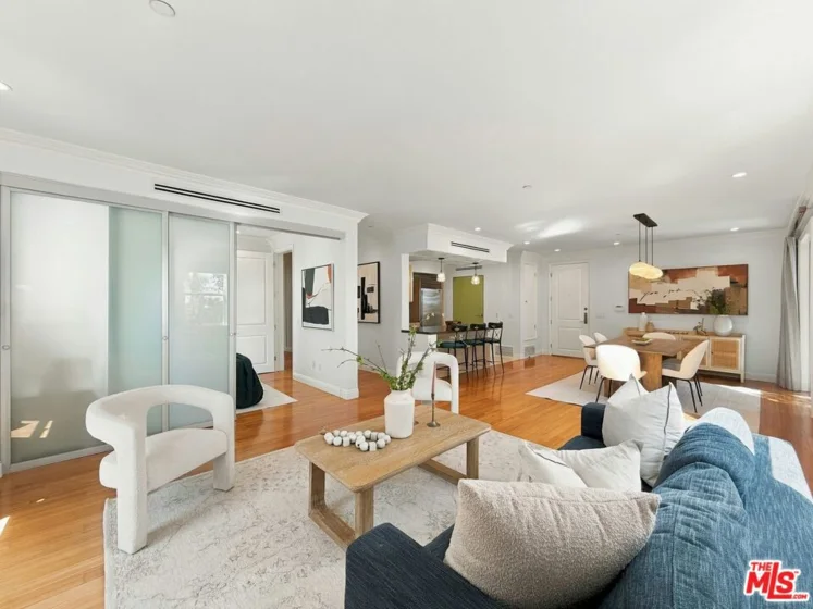8121 Norton Avenue #201 photo 23