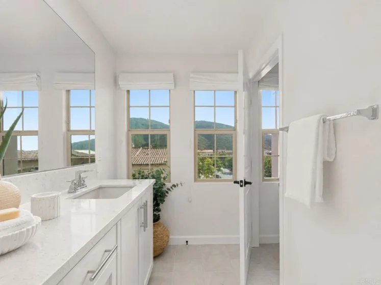 862 Slate Street photo 27