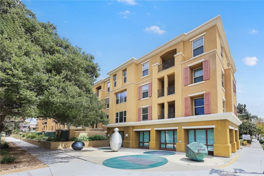 128 N Oak Knoll #206 photo 37