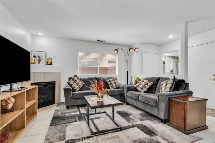 9155 Cedros Avenue #12 photo 11