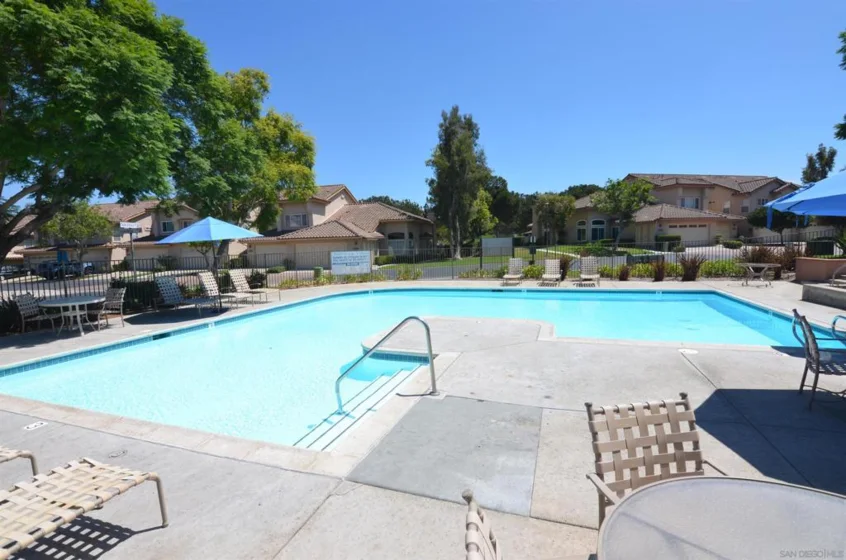 970 Somerset Court #Unit C photo 41