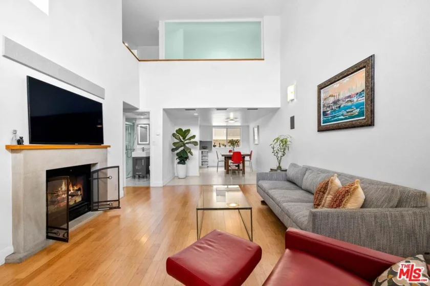 805 N Alta Vista Boulevard #2 photo 1
