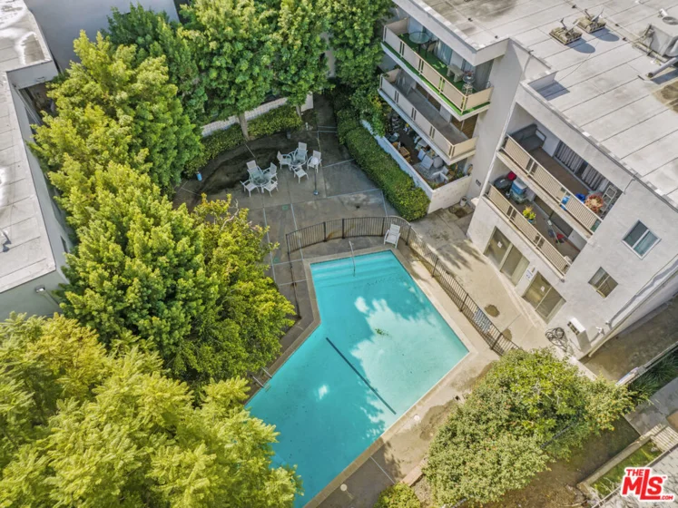 6251 Coldwater Canyon Avenue #207 photo 1