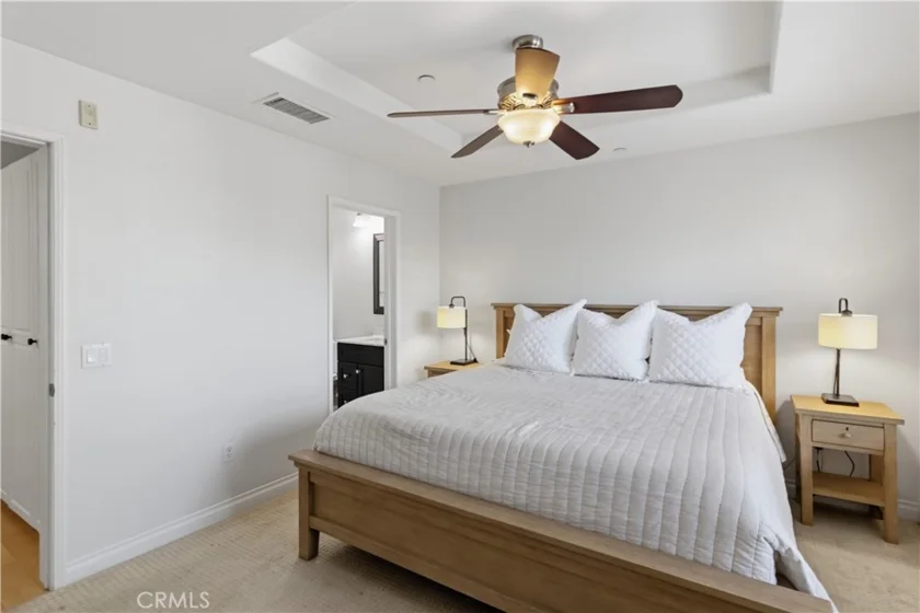 20 Valmont photo 6