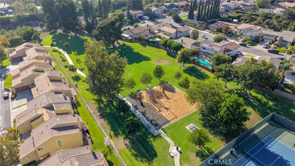4725 Cardena photo 36