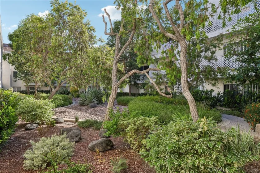3565 Linden Avenue #165 photo 16