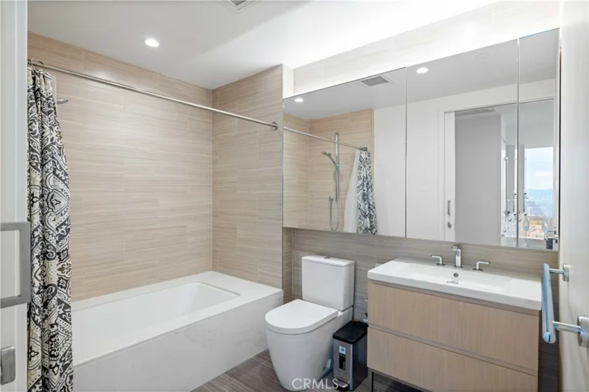 877 Francisco Street #4111 photo 21