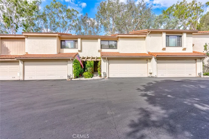 933 Creekside photo 17