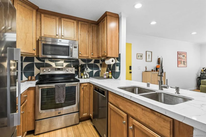 3940 Dove Street #101 photo 10