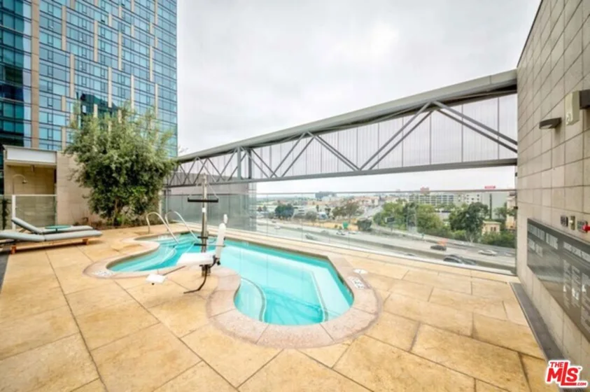 877 Francisco Street #708 photo 11