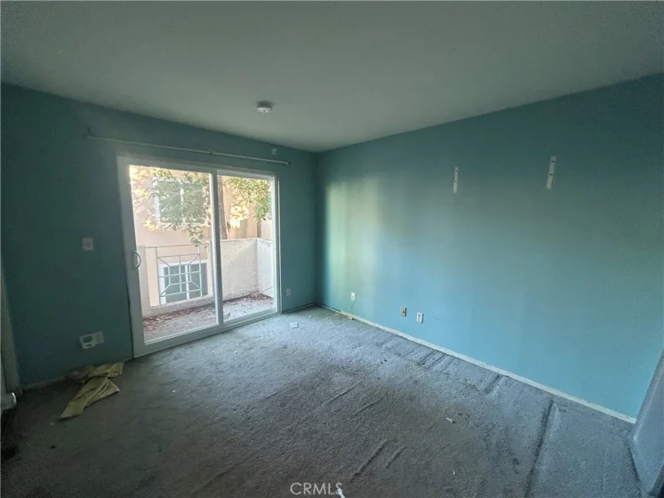 438 E Spruce photo 14