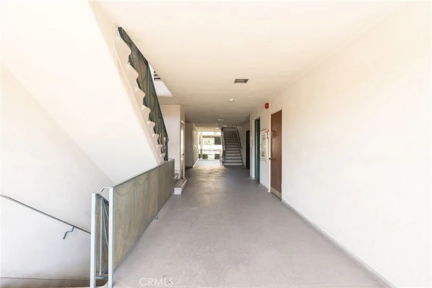 1231 N Columbus #2d photo 47