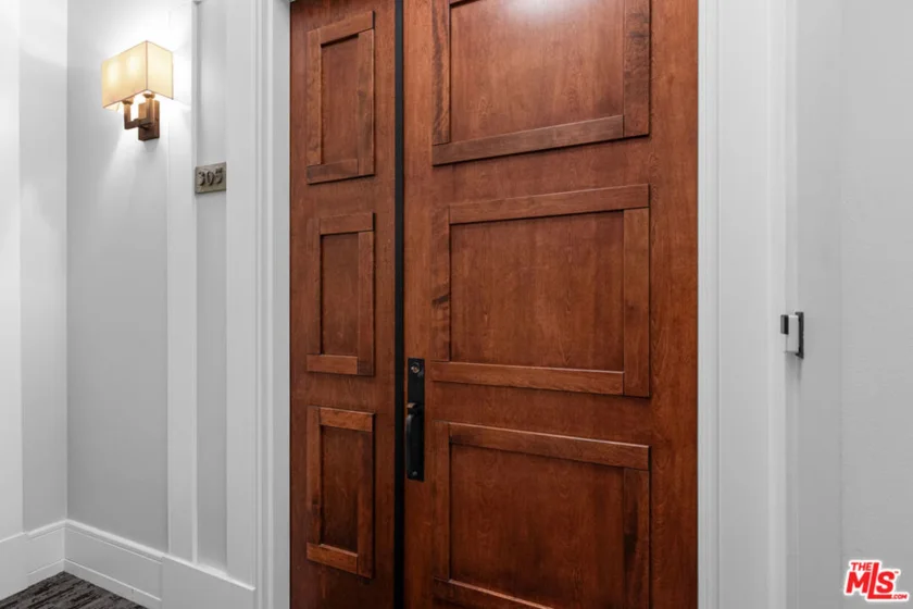 411 N Oakhurst Drive #305 photo 4