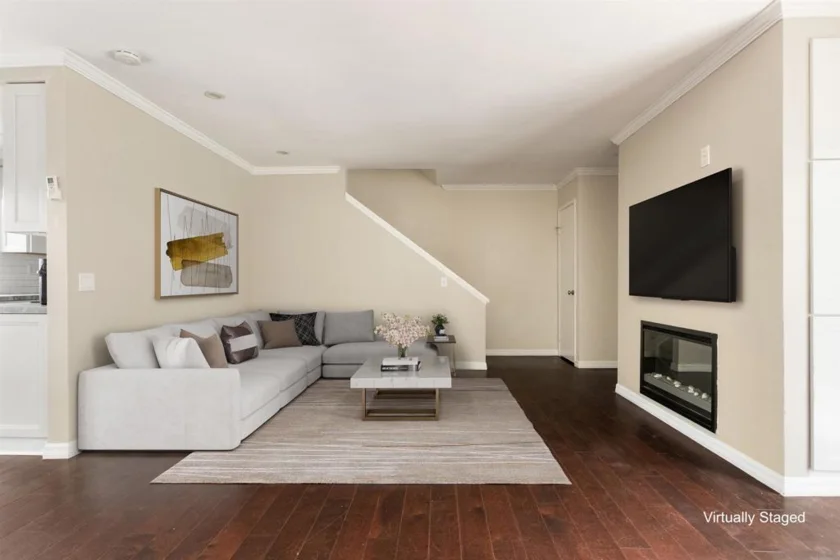 8746 Villa La Jolla Drive #51 photo 5