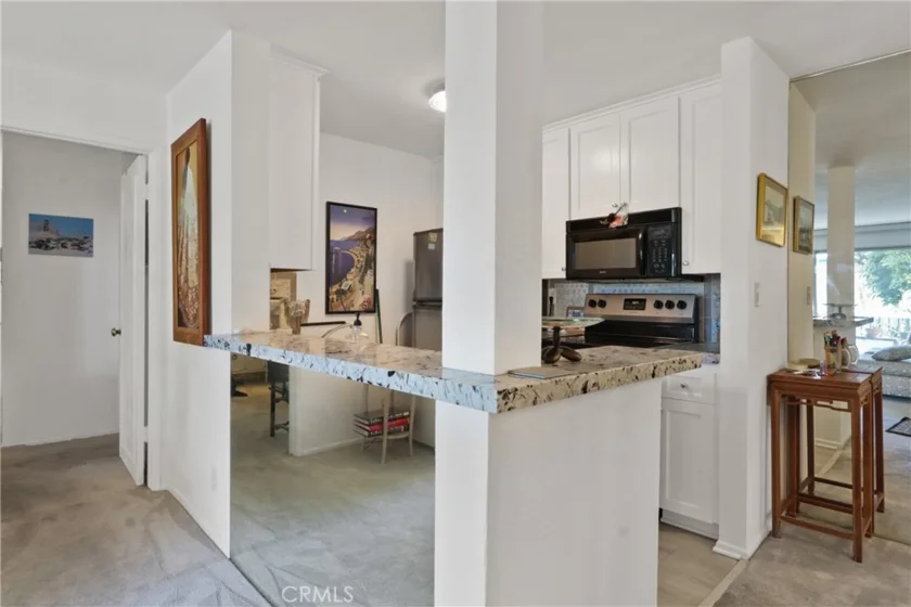 1731 Colby Avenue #104 photo 9