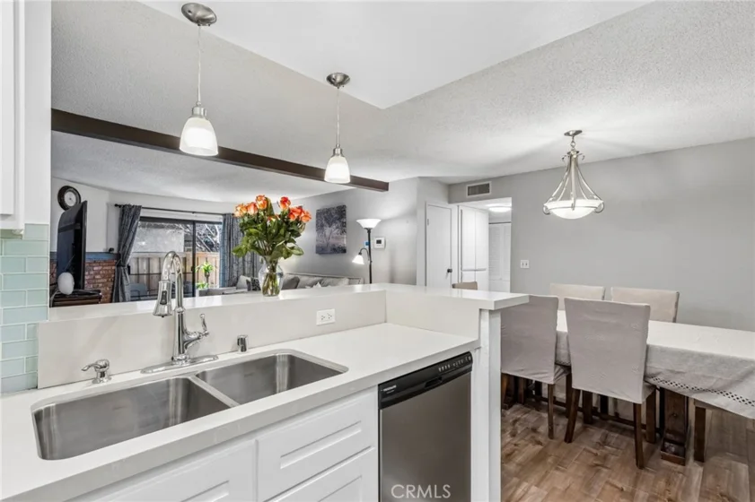 15511 Sherman Way #29 photo 12