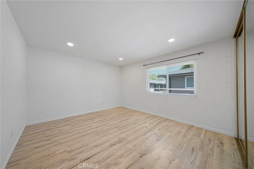 660 S Glassell Street #54 photo 12