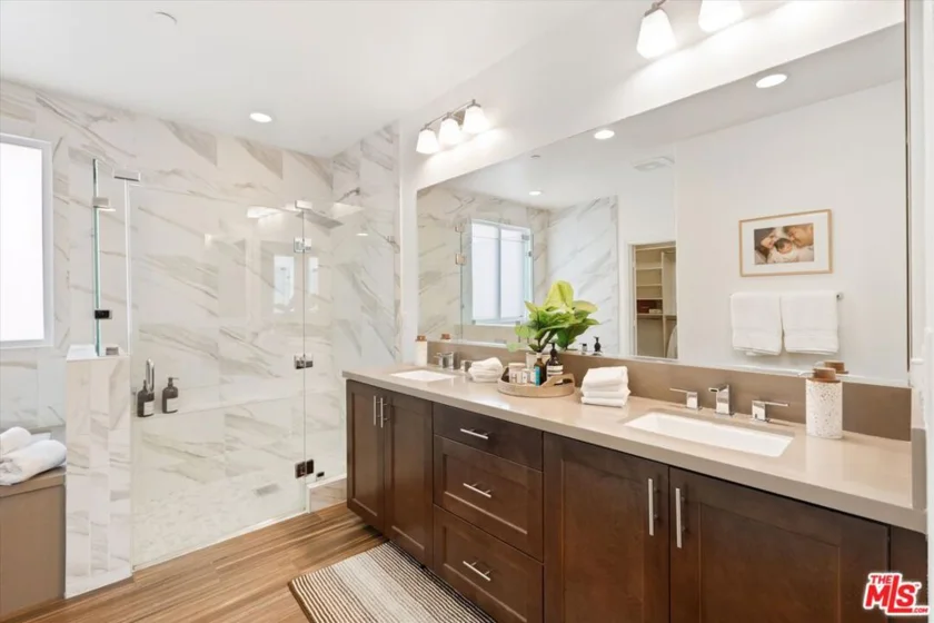 12883 Runway Road #1 photo 30