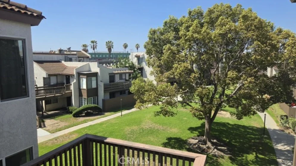 1196 S Citron photo 12