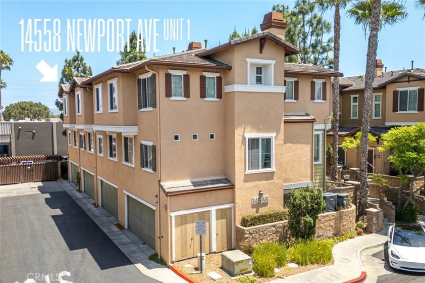 14558 Newport photo 43