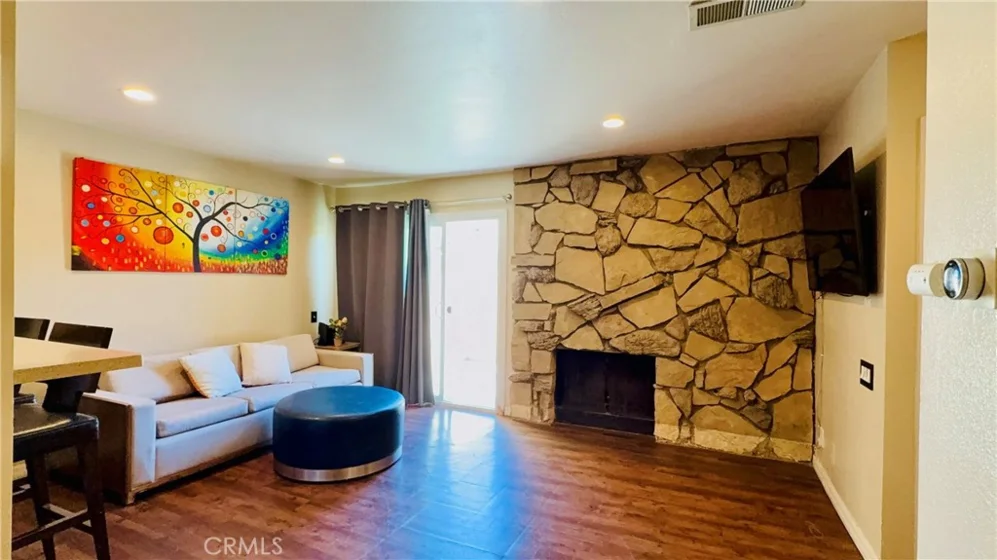 1371 S Walnut #3006 photo 5