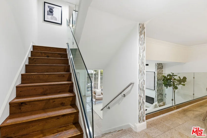 13233 Fiji Way #H photo 10