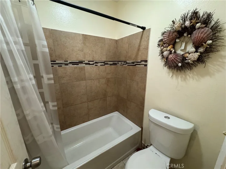 550 W Regent #342 photo 6