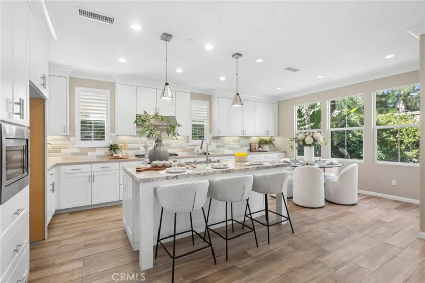 131 Waterleaf photo 6