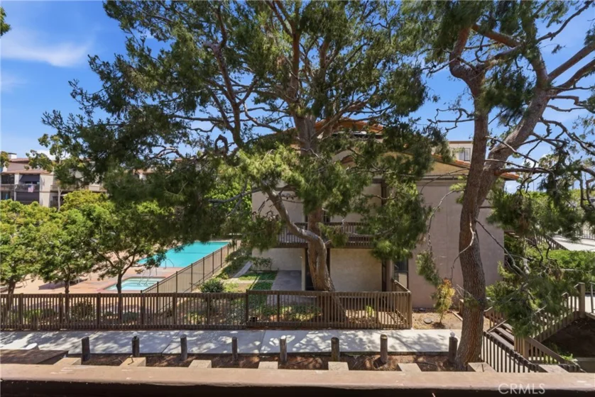8208 N Marina Pacifica photo 28