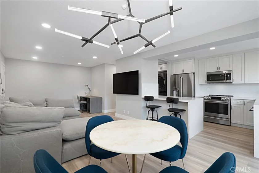 615 Fredricks Avenue #100 photo 1