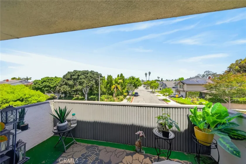 5300 Fairview photo 5