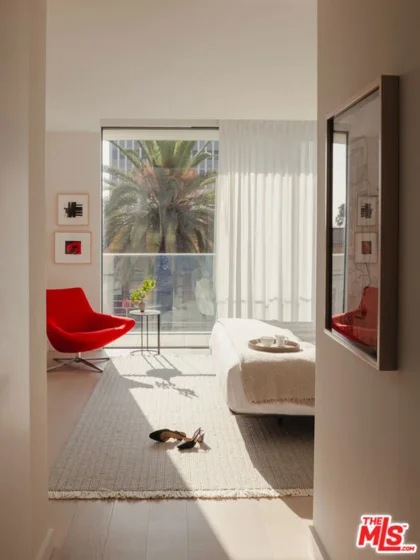 9200 Wilshire Boulevard #402W photo 7