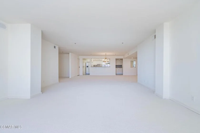 10660 Wilshire Boulevard #410 photo 26