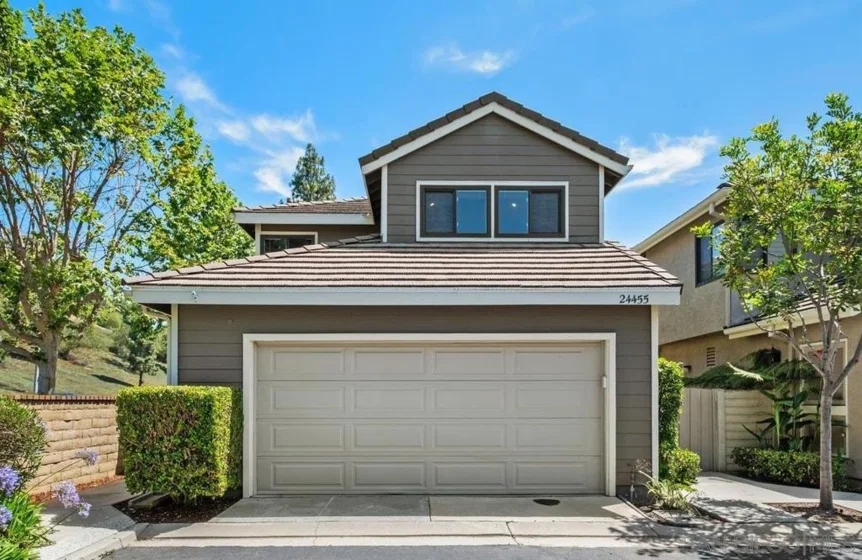 24455 Sutton Lane photo 1