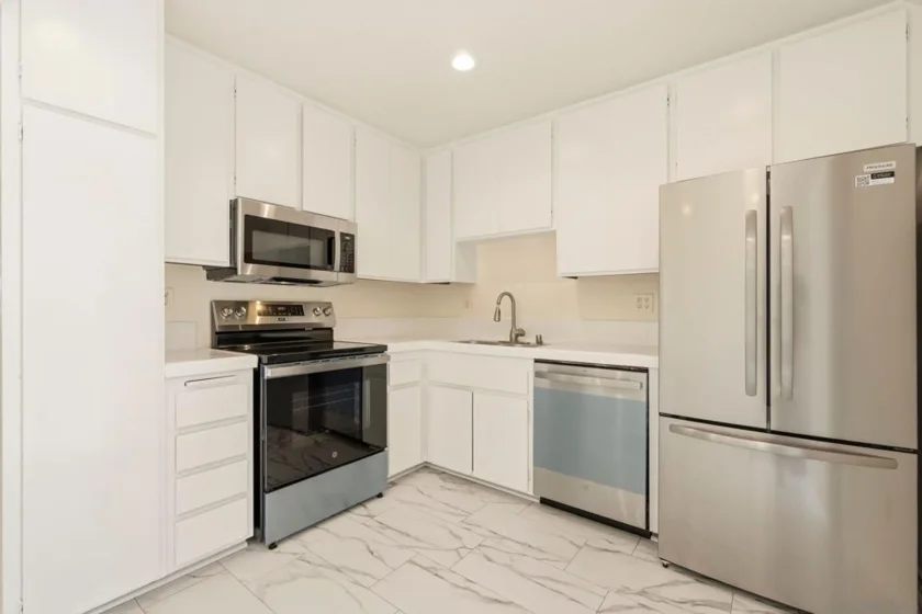 9289 Village Glen Drive #118 photo 18