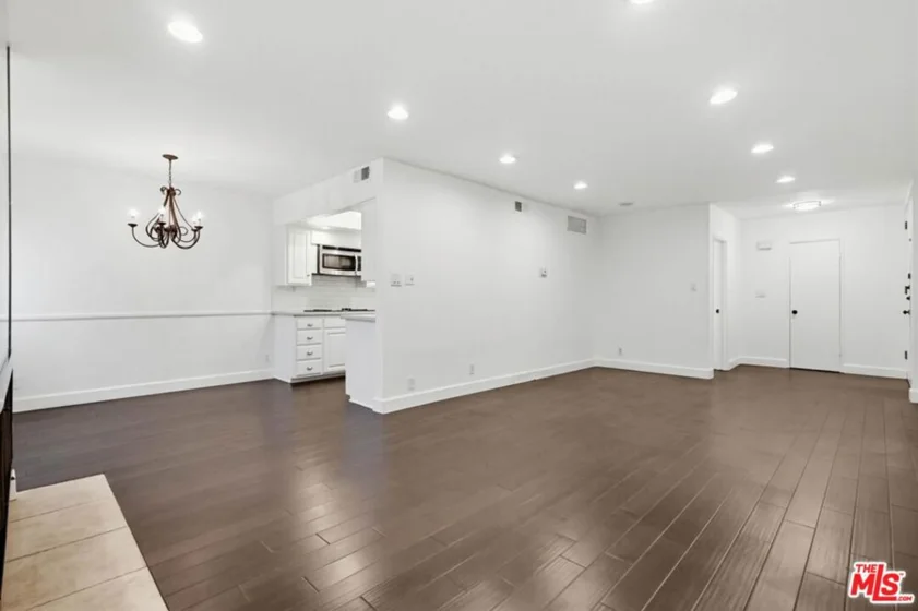 11656 Montana Avenue #114 photo 19