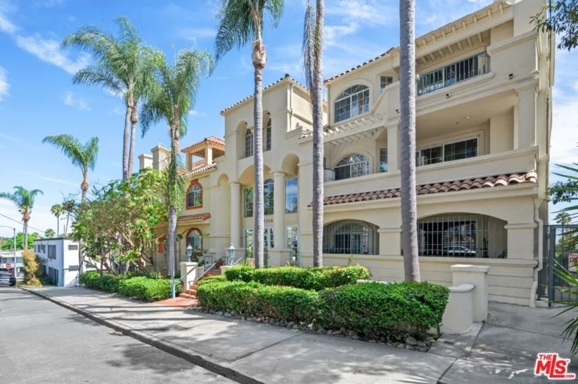 7218 Hillside Avenue #202 photo 25