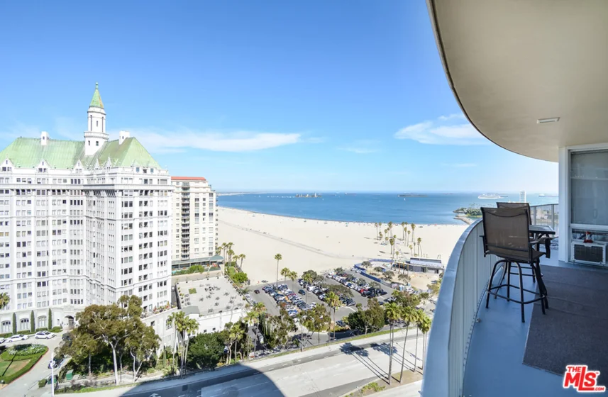 700 E Ocean Boulevard #2104 photo 1