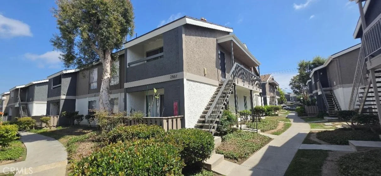 2867 S Fairview #F photo 19