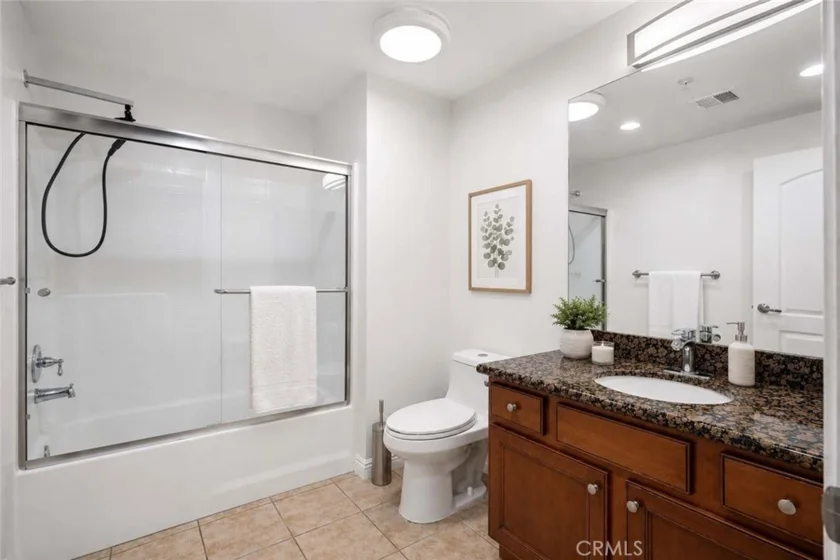 6800 Corbin Avenue #106 photo 19